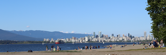 333-034 Spanish Banks Looking to Vancouver